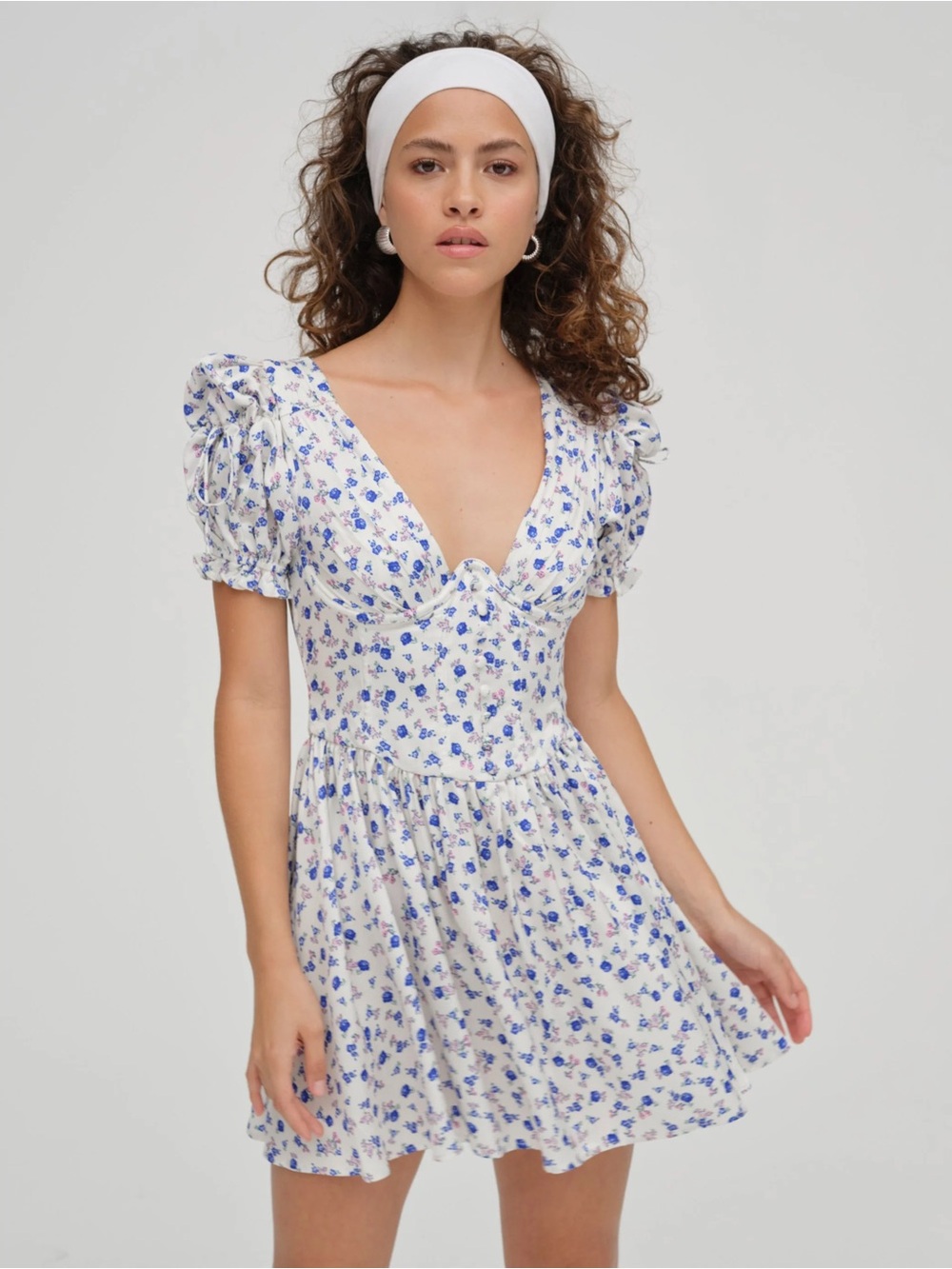 NWT (M/L) For Love & Lemons Paulina dress, blue floral satin, fitted bodice